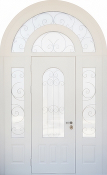 Арочная парадная дверь с терморазрывом, ковкой, стеклопакетами и белыми панелями МДФ Арочная парадная дверь с терморазрывом, ковкой, стеклопакетами и белыми панелями МДФ